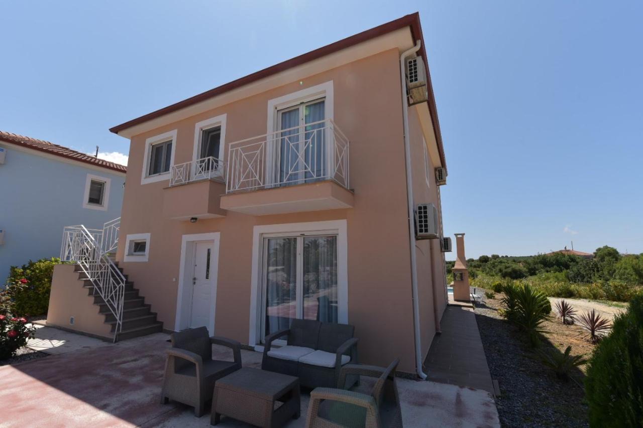 Iridia Resort Villas Foiniki Exterior photo
